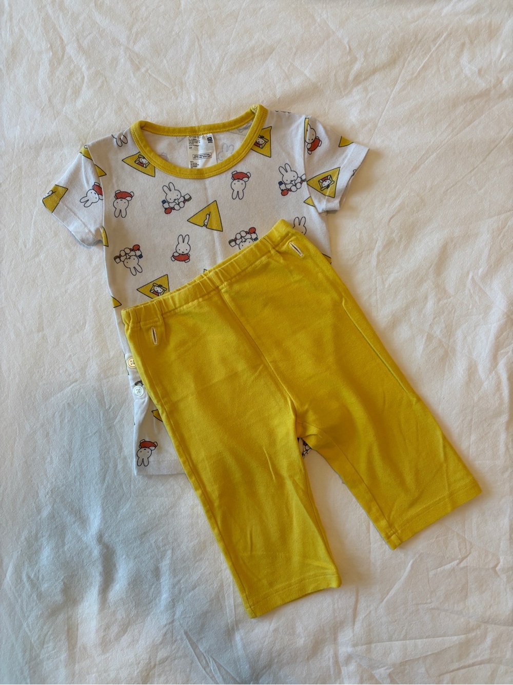 Toddler pajama (Miffy print, 3T)